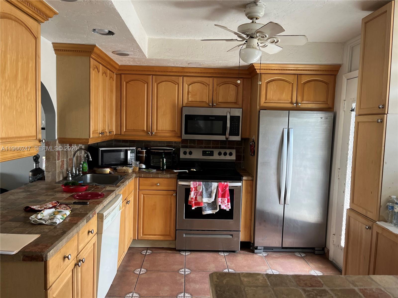 303 2 / 2 1110 sq. ft. $ 2026-02-16 0 Photo