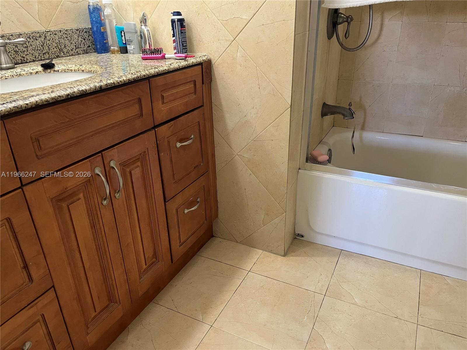 303 2 / 2 1110 sq. ft. $ 2026-02-16 0 Photo