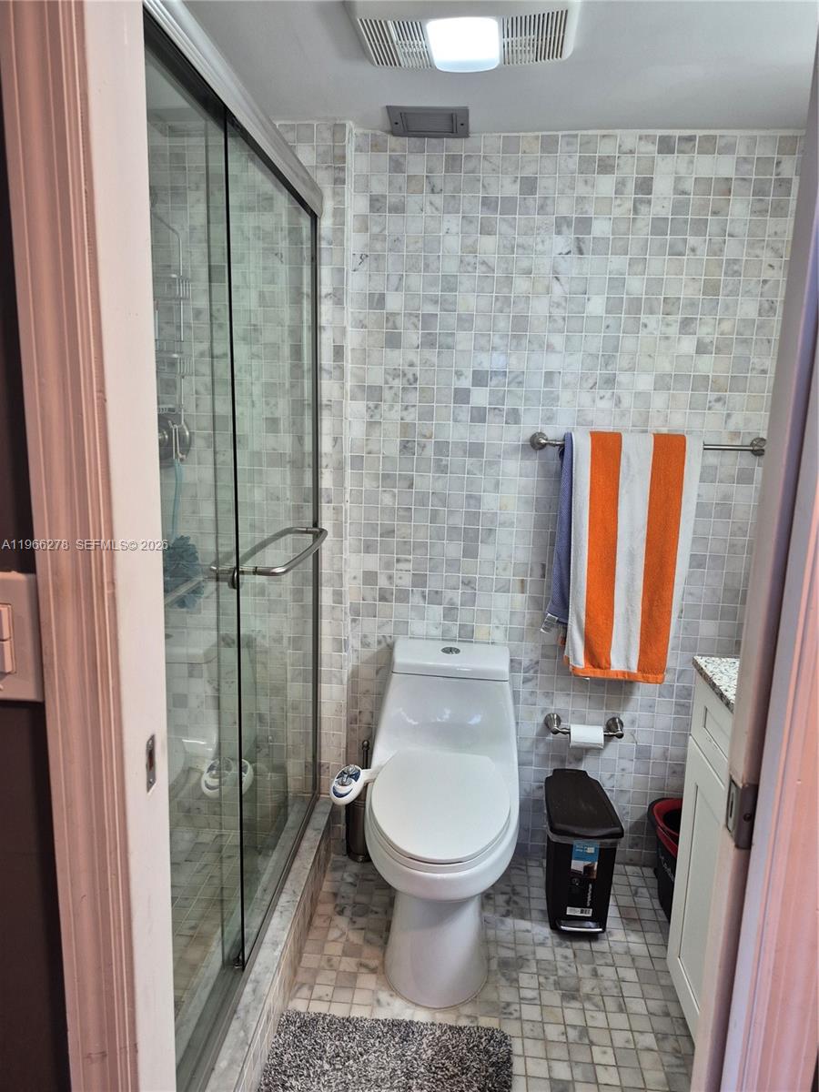 416 2 / 2 1344 sq. ft. $ 2026-02-16 0 Photo