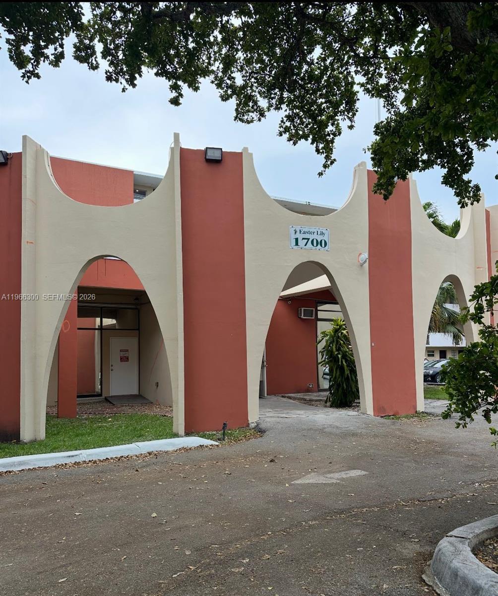 See details 105 2 / 1 1036 sq. ft. $ 2026-02-16 0 Photo