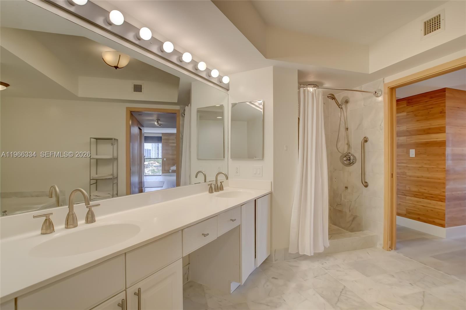 Photo of 3600 Yacht Club Dr  #703, Aventura, Florida, 33180 - 