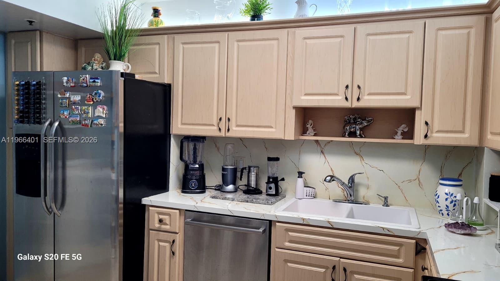 See details 705 2 / 2 1132 sq. ft. $ 2026-02-16 0 Photo