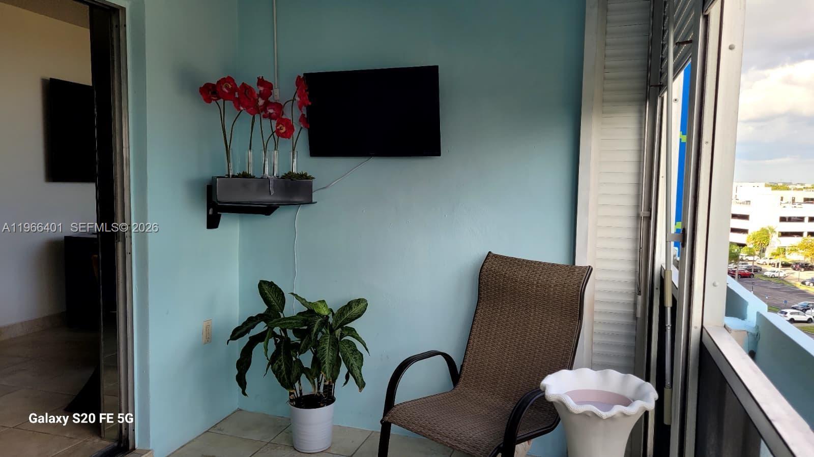 See details 705 2 / 2 1132 sq. ft. $ 2026-02-16 0 Photo