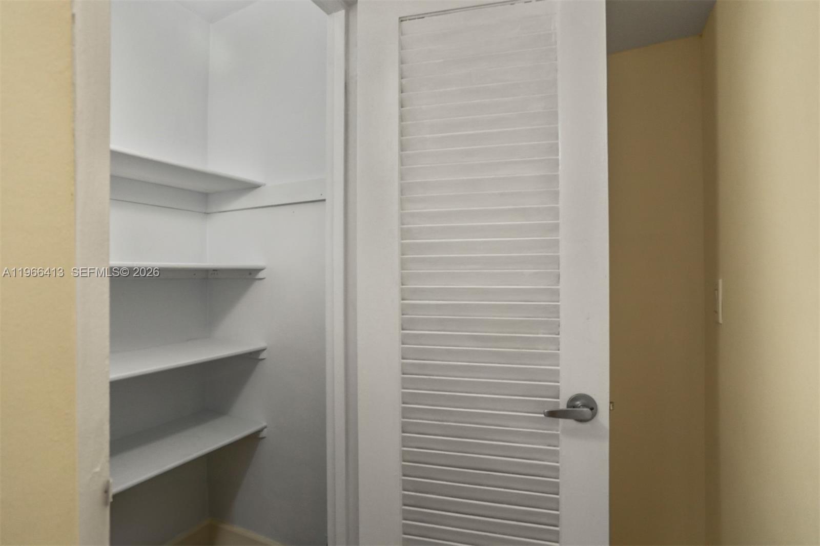 Photo of 3000 Ocean Dr  #1110, Hollywood, Florida, 33019 - 