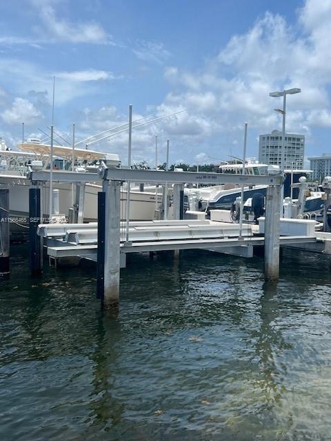   /   кв.футов $ 2026-02-16 0 Фото