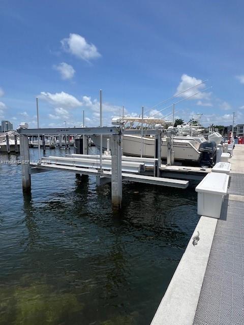   /   кв.футов $ 2026-02-16 0 Фото