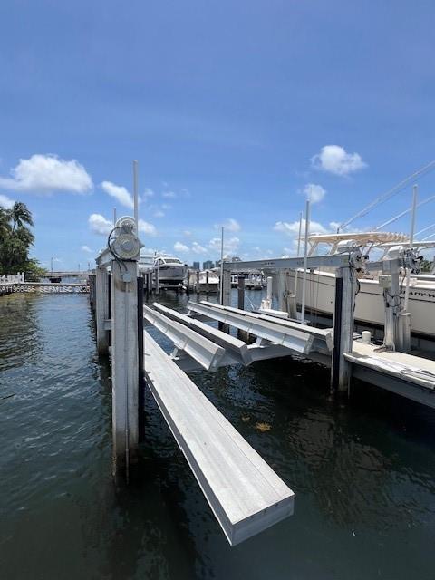   /   кв.футов $ 2026-02-16 0 Фото