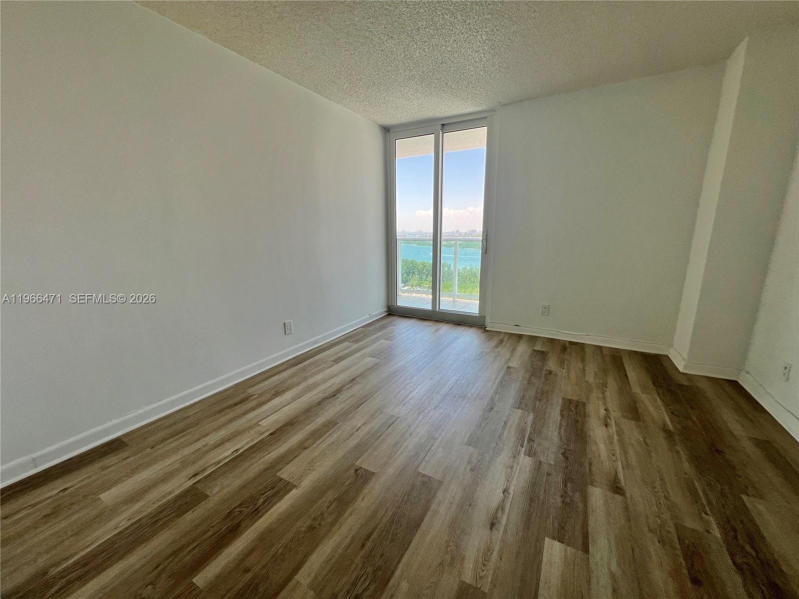 1418 2 / 2 1357 sq. ft. $ 2026-02-16 0 foto