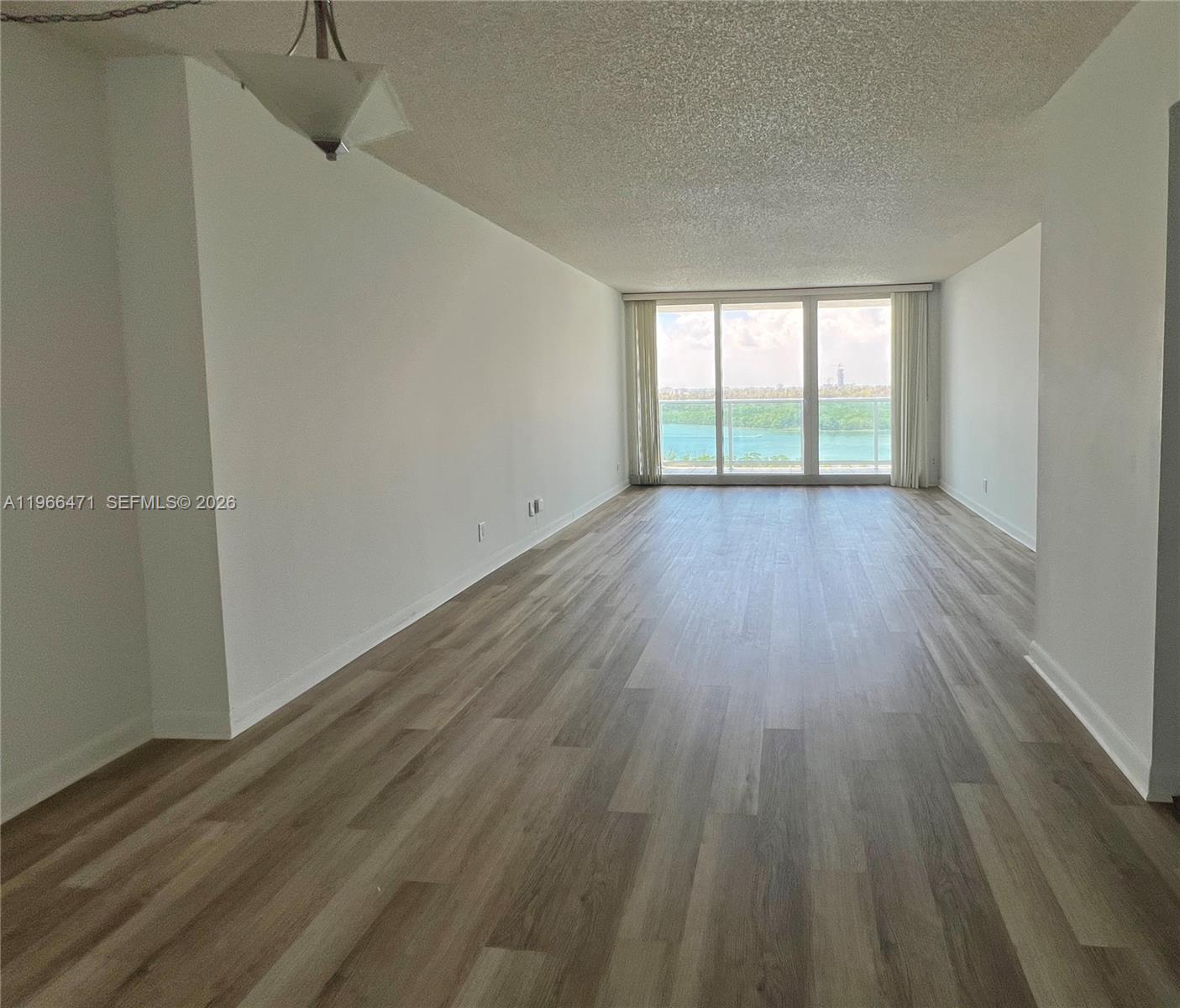 1418 2 / 2 1357 sq. ft. $ 2026-02-16 0 foto