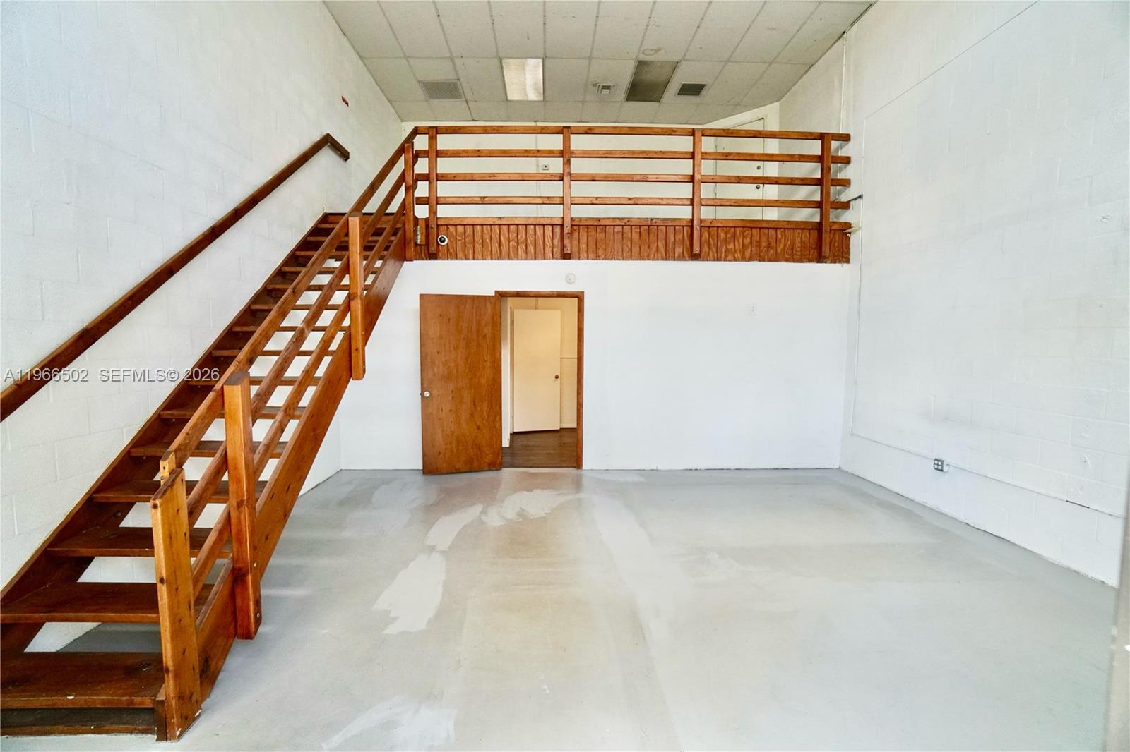 Подробнее 4 / кв.футов $ 2026-02-16 0 Фото