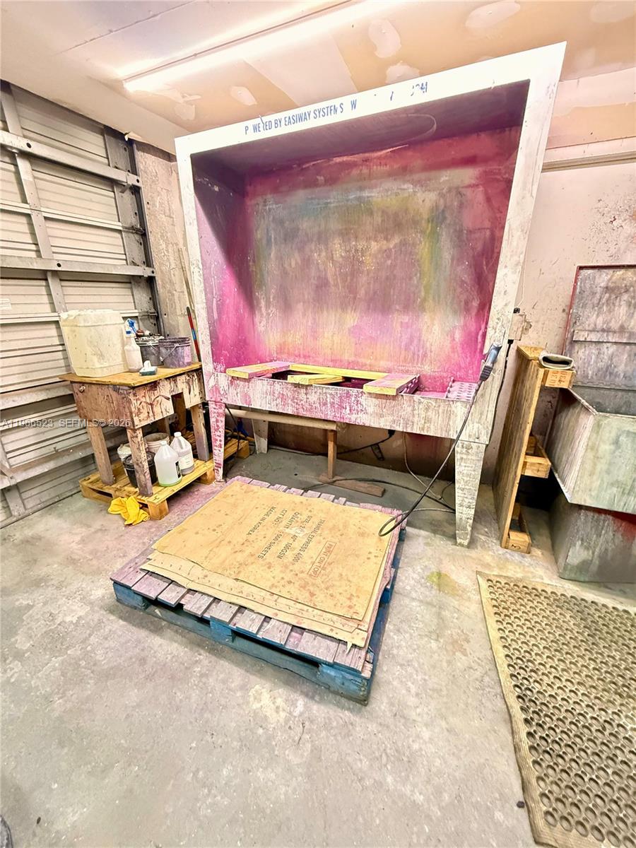 See details / sq. ft. $ 2026-02-16 0 Photo