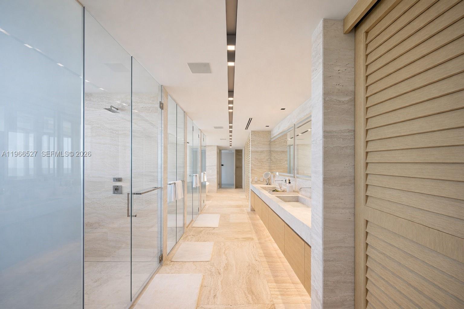 9 4 / 6 4992 кв.футов $ 2026-02-16 0 Фото