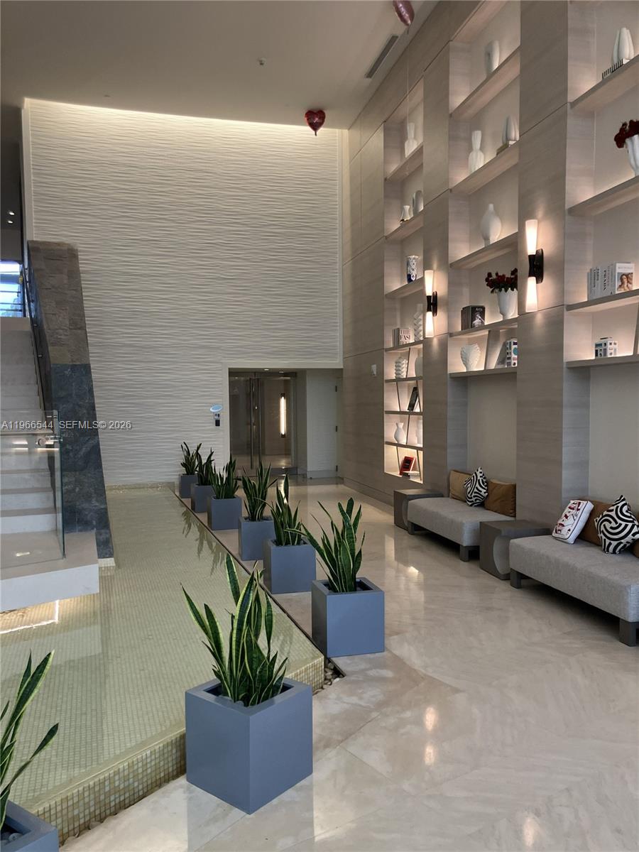 3708 2 / 3 1570 sq. ft. $ 2026-02-18 0 Photo