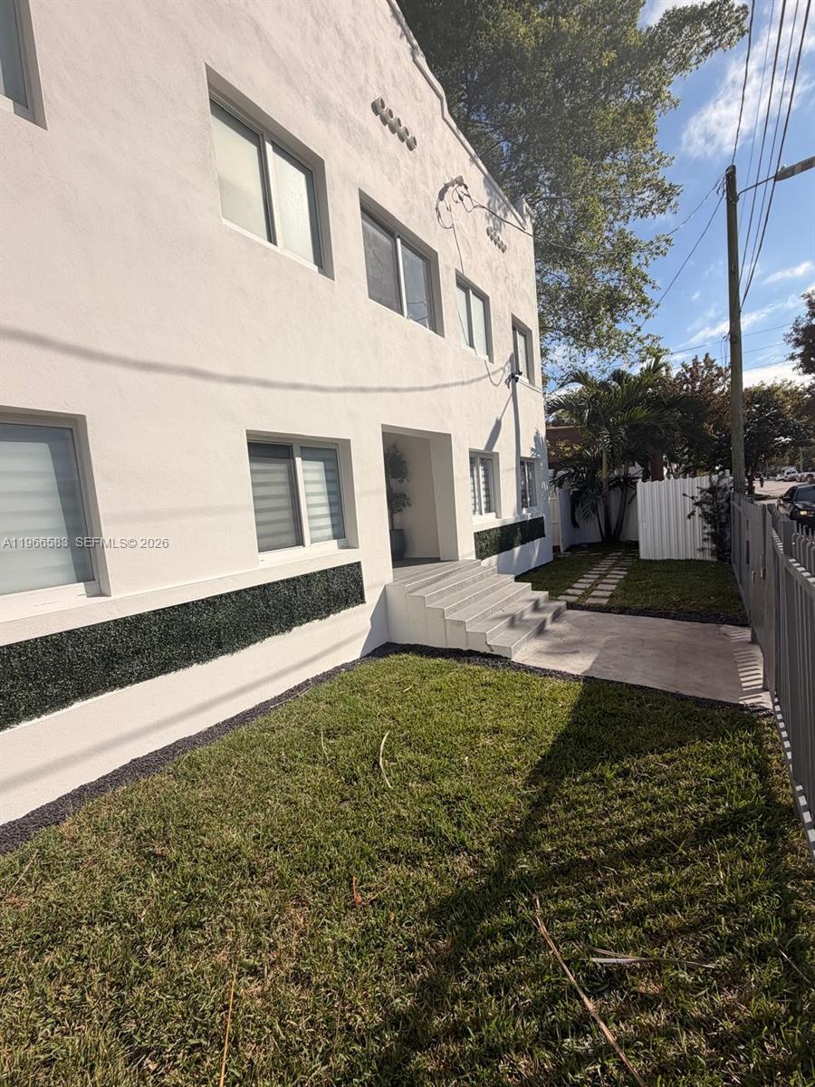   /   sq. ft. $ 2026-02-17 0 foto