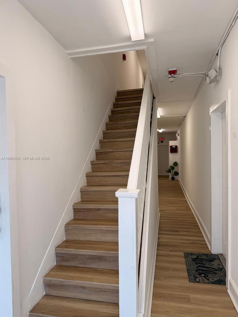   /   sq. ft. $ 2026-02-17 0 foto