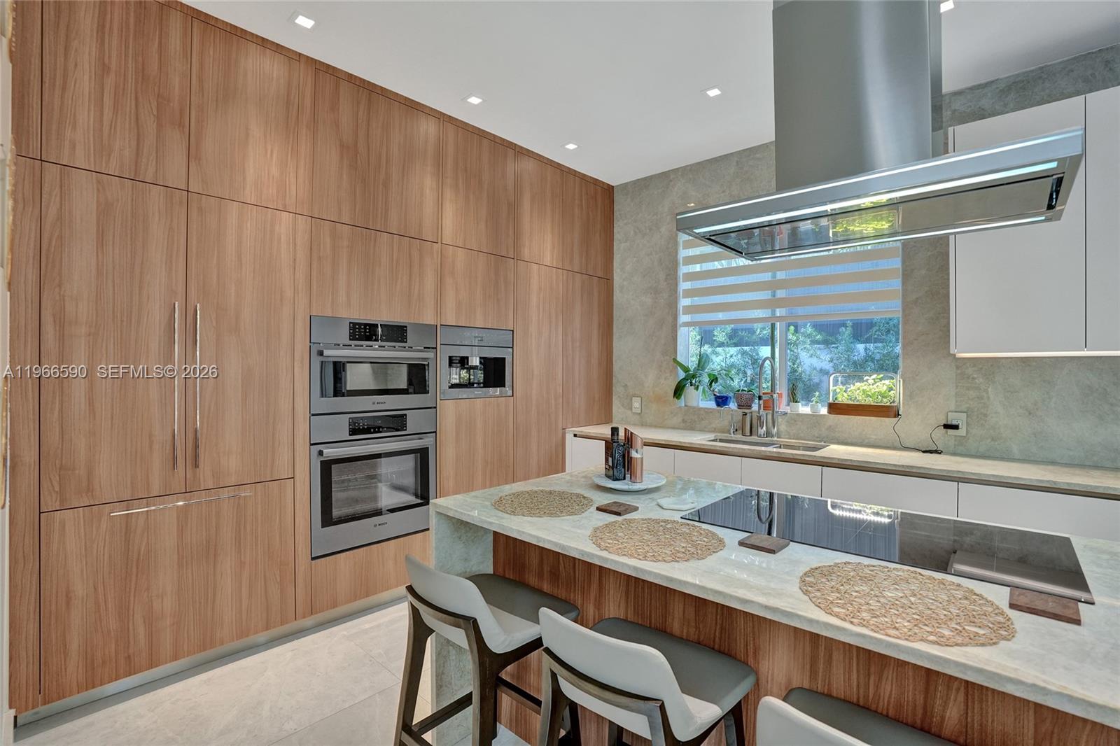 Photo of 20824 37th Ave  (20824), Aventura, Florida, 33180 - 