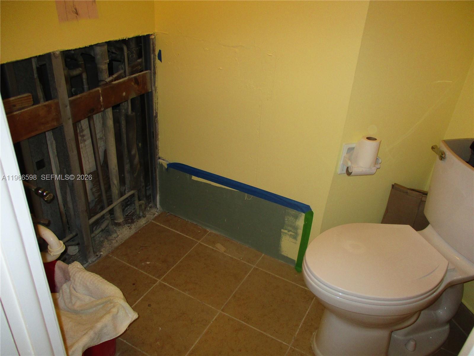 Photo of 1825 Ocean Dr  #505, Hallandale Beach, Florida, 33009 - 