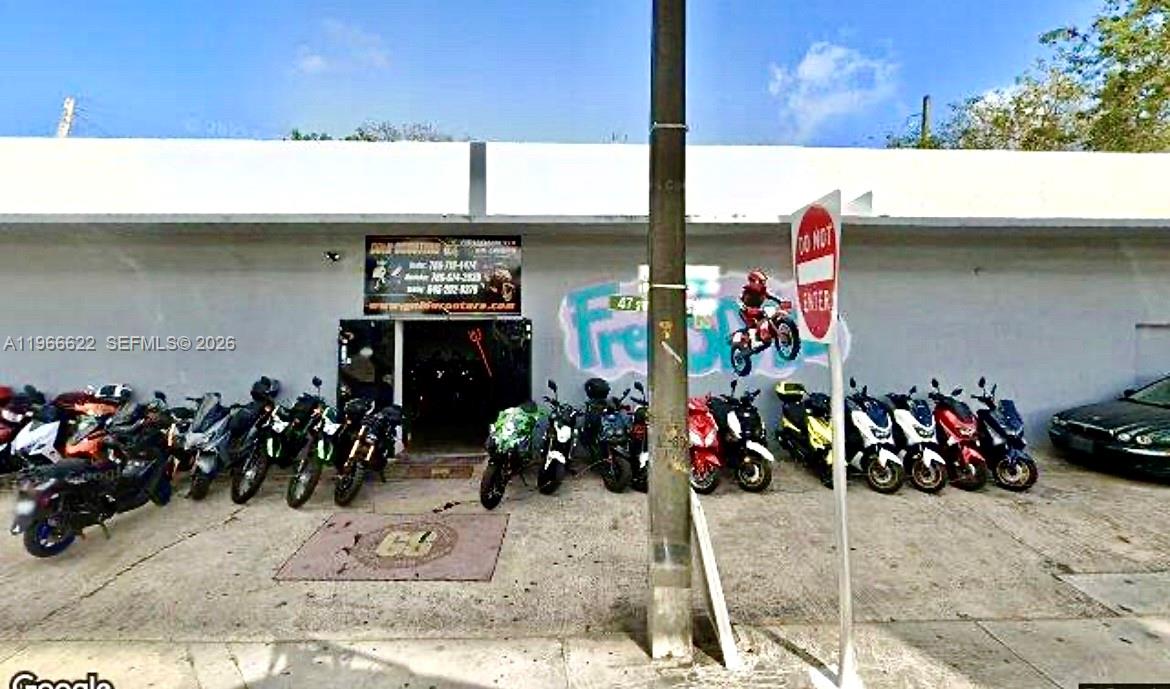   /   sq. ft. $ 2026-02-17 0 foto