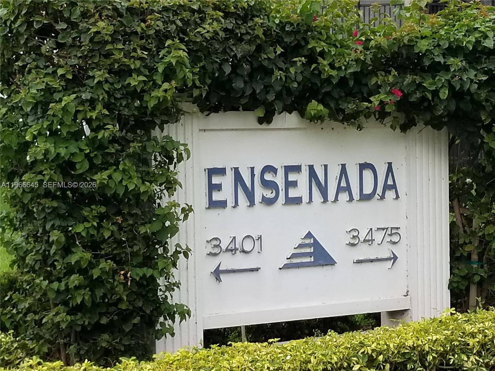 Photo of 3401 Country Club Dr  #414, Aventura, Florida, 33180 - 