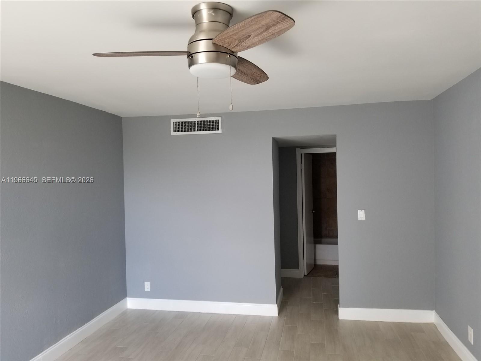 Photo of 3401 Country Club Dr  #414, Aventura, Florida, 33180 - 