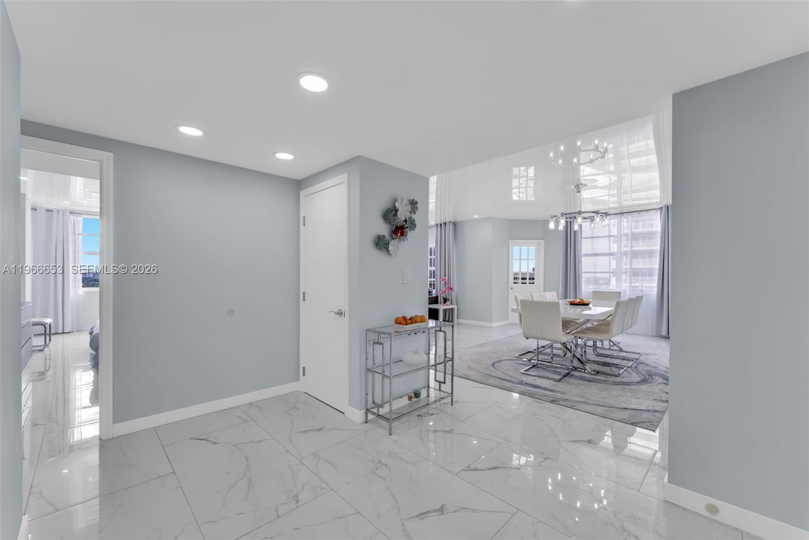 See details 15Q 3 / 3 1740 sq. ft. $ 2026-02-17 0 Photo