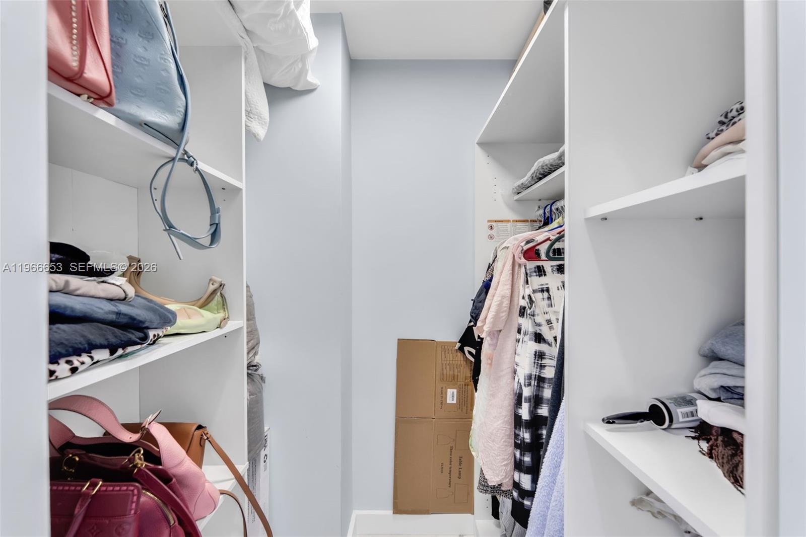 See details 15Q 3 / 3 1740 sq. ft. $ 2026-02-17 0 Photo