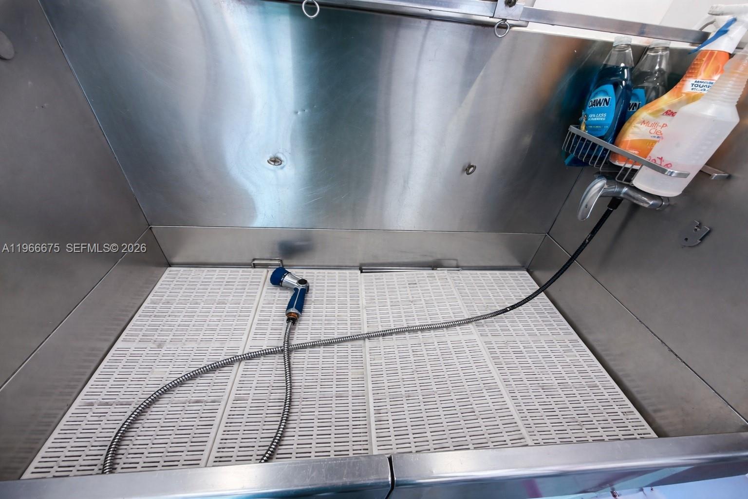   /   sq. ft. $ 2026-02-17 0 foto