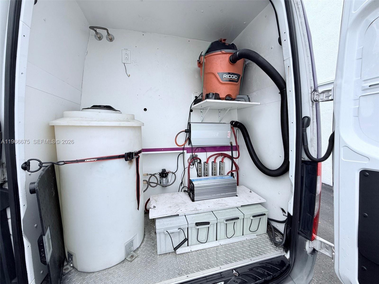   /   sq. ft. $ 2026-02-17 0 foto