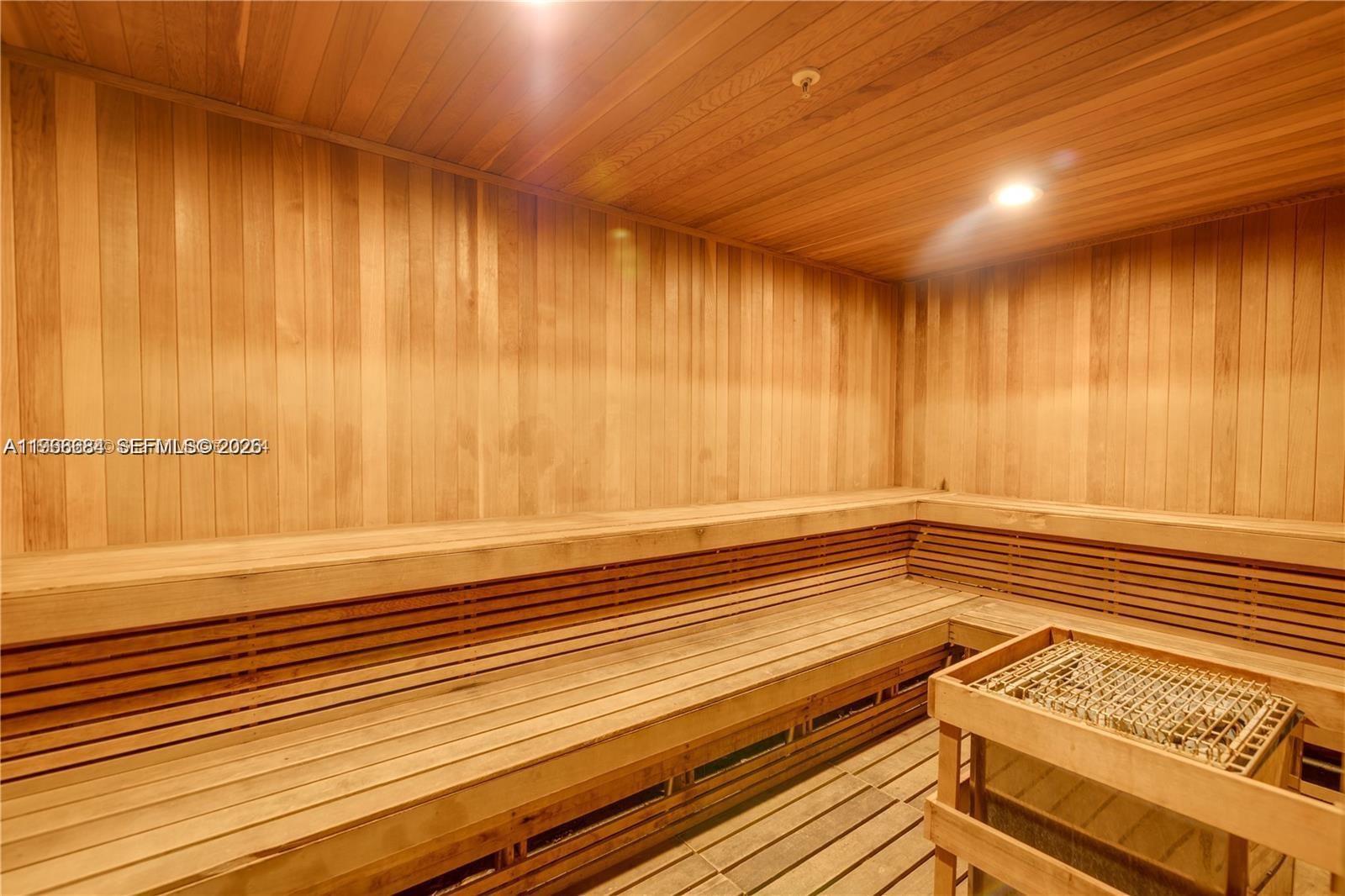 Photo of 3001 Ocean Dr #445, Hollywood, Florida, 33019 -