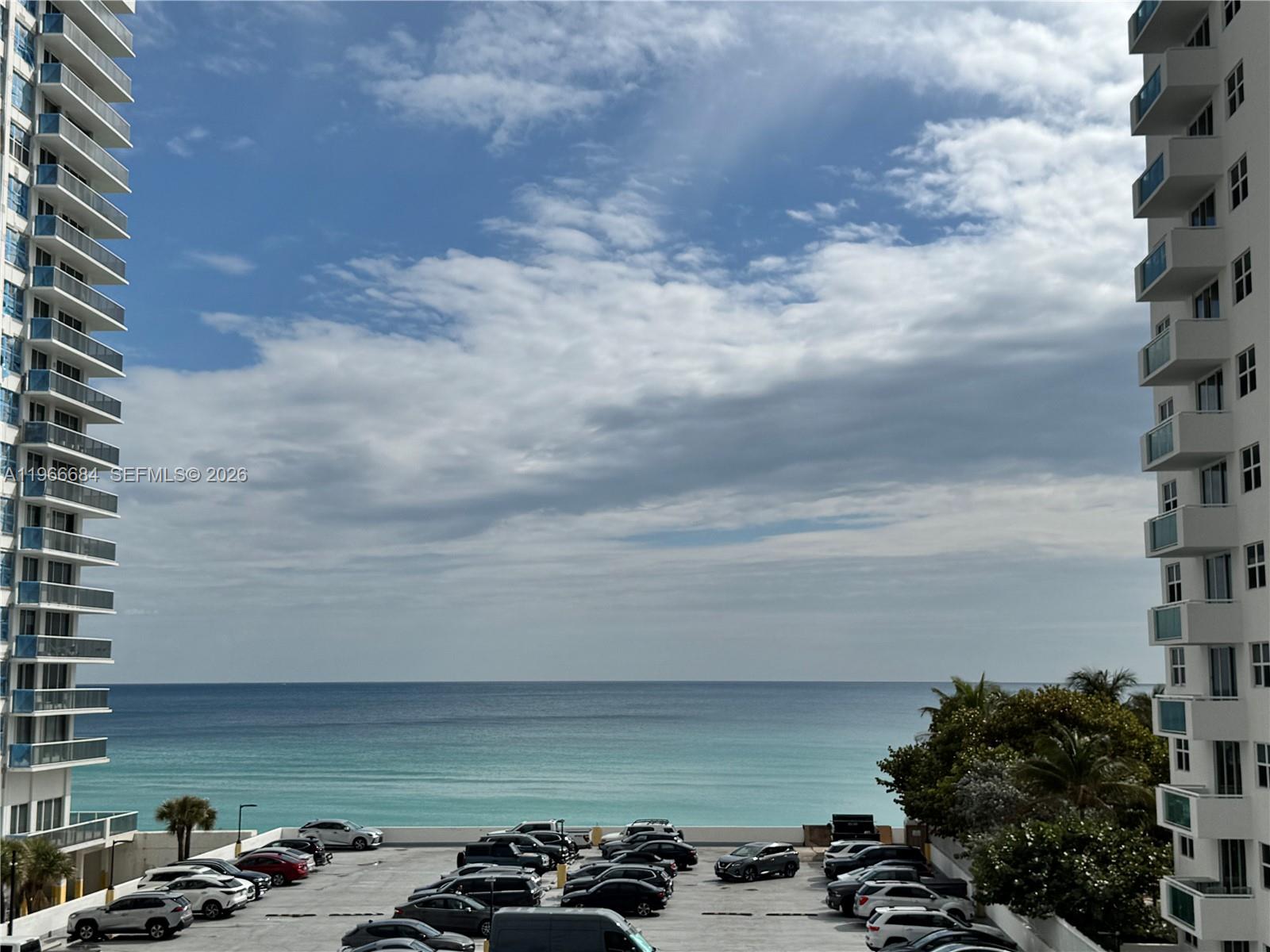 Photo of 3001 Ocean Dr #445, Hollywood, Florida, 33019 -