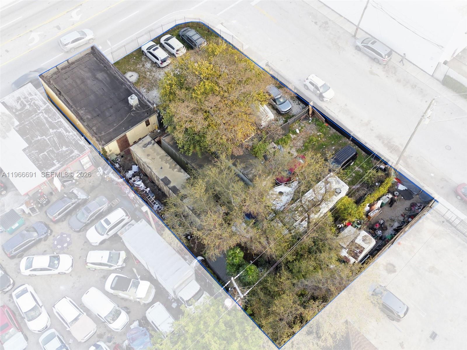   /   кв.футов $ 2026-02-17 0 Фото