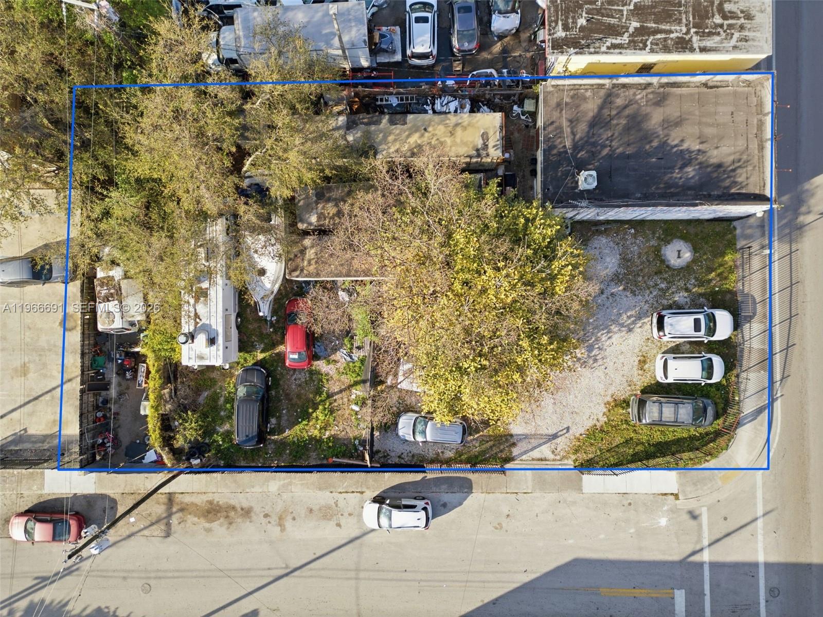   /   кв.футов $ 2026-02-17 0 Фото