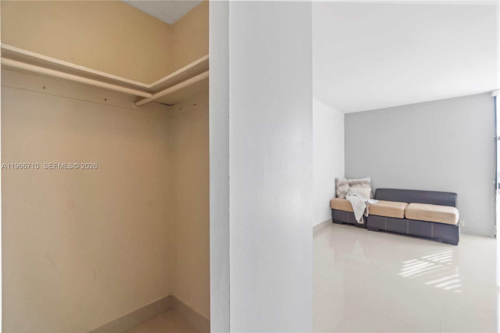 Photo of 3675 Country Club Dr #105, Aventura, Florida, 33180 -