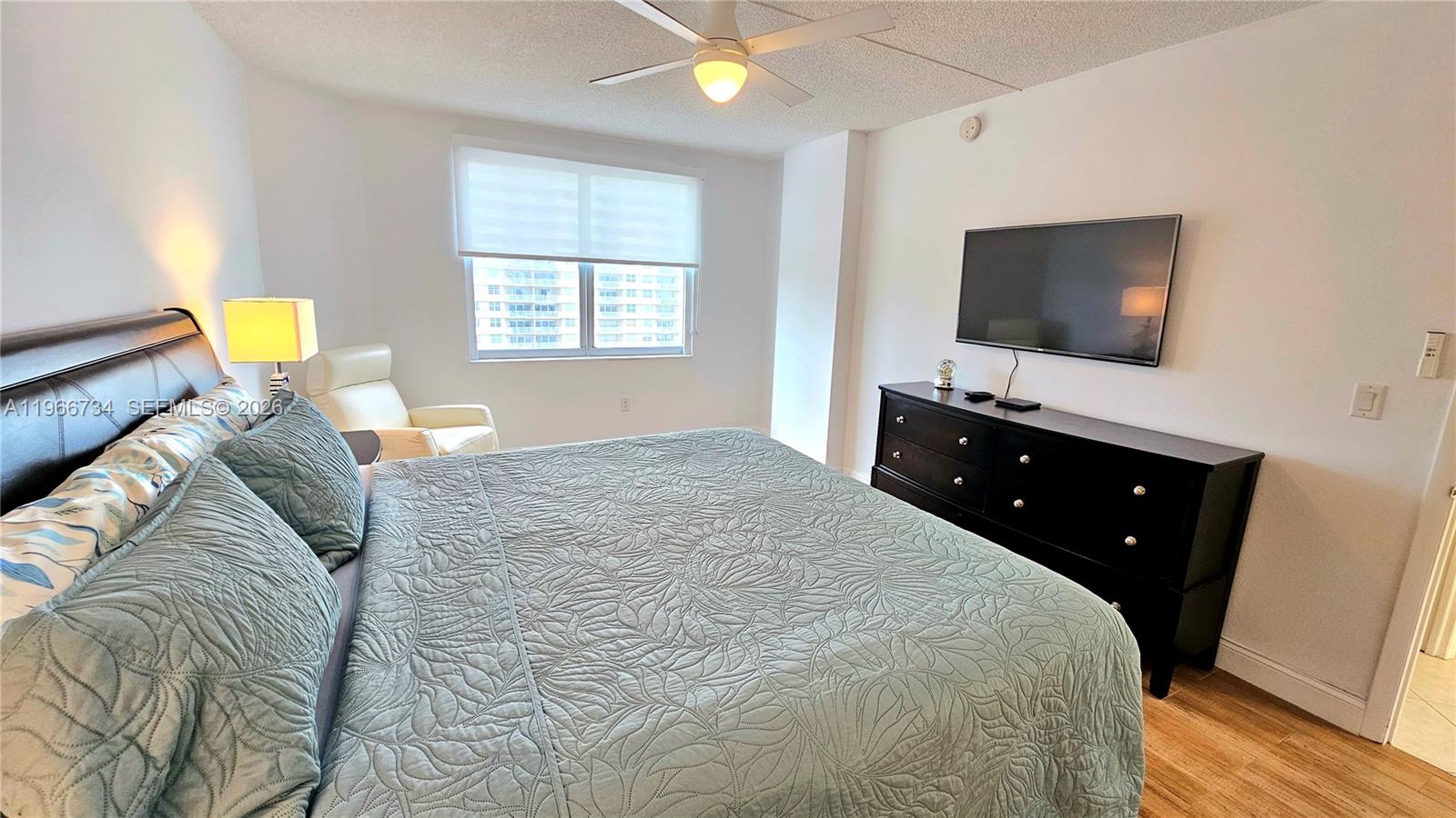 See details 7F 2 / 2 1340 sq. ft. $ 2026-02-20 0 Photo