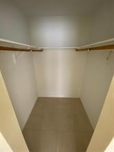Ver detalles / 0 3525 sq. ft. $ 2026-06-21 0 foto