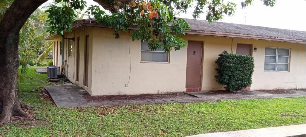 Ver detalles / 0 3525 sq. ft. $ 2026-06-21 0 foto