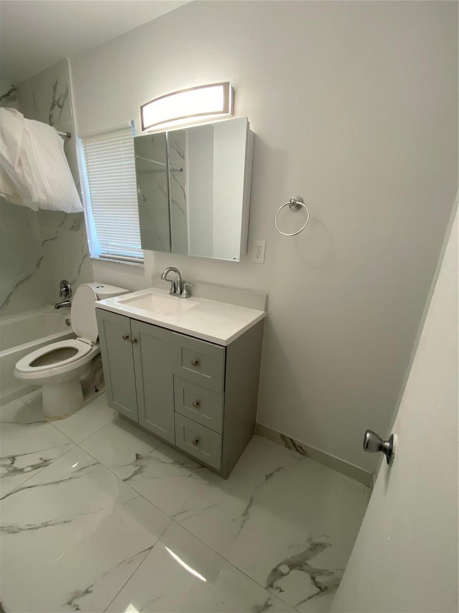 Ver detalles / 0 2760 sq. ft. $ 2026-06-21 0 foto