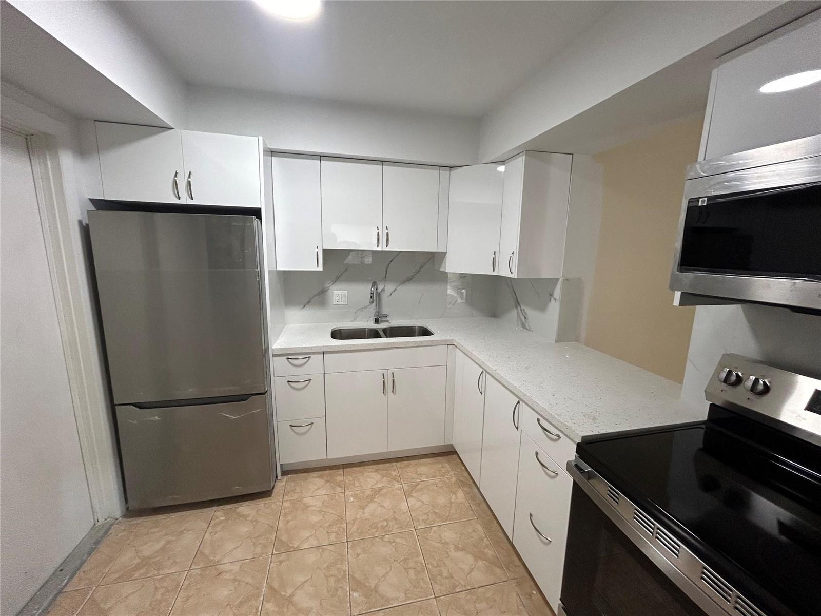 Ver detalles / 0 2760 sq. ft. $ 2026-06-21 0 foto