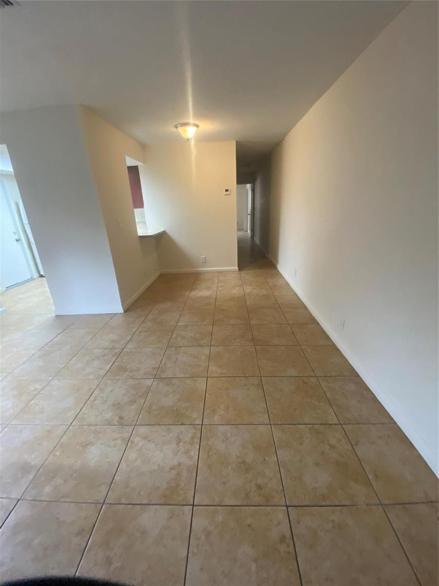   / 0 2760 sq. ft. $ 2026-06-21 0 foto