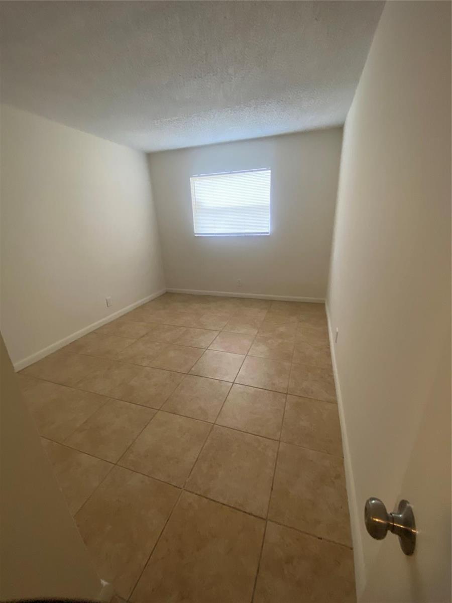   / 0 2760 sq. ft. $ 2026-06-21 0 foto