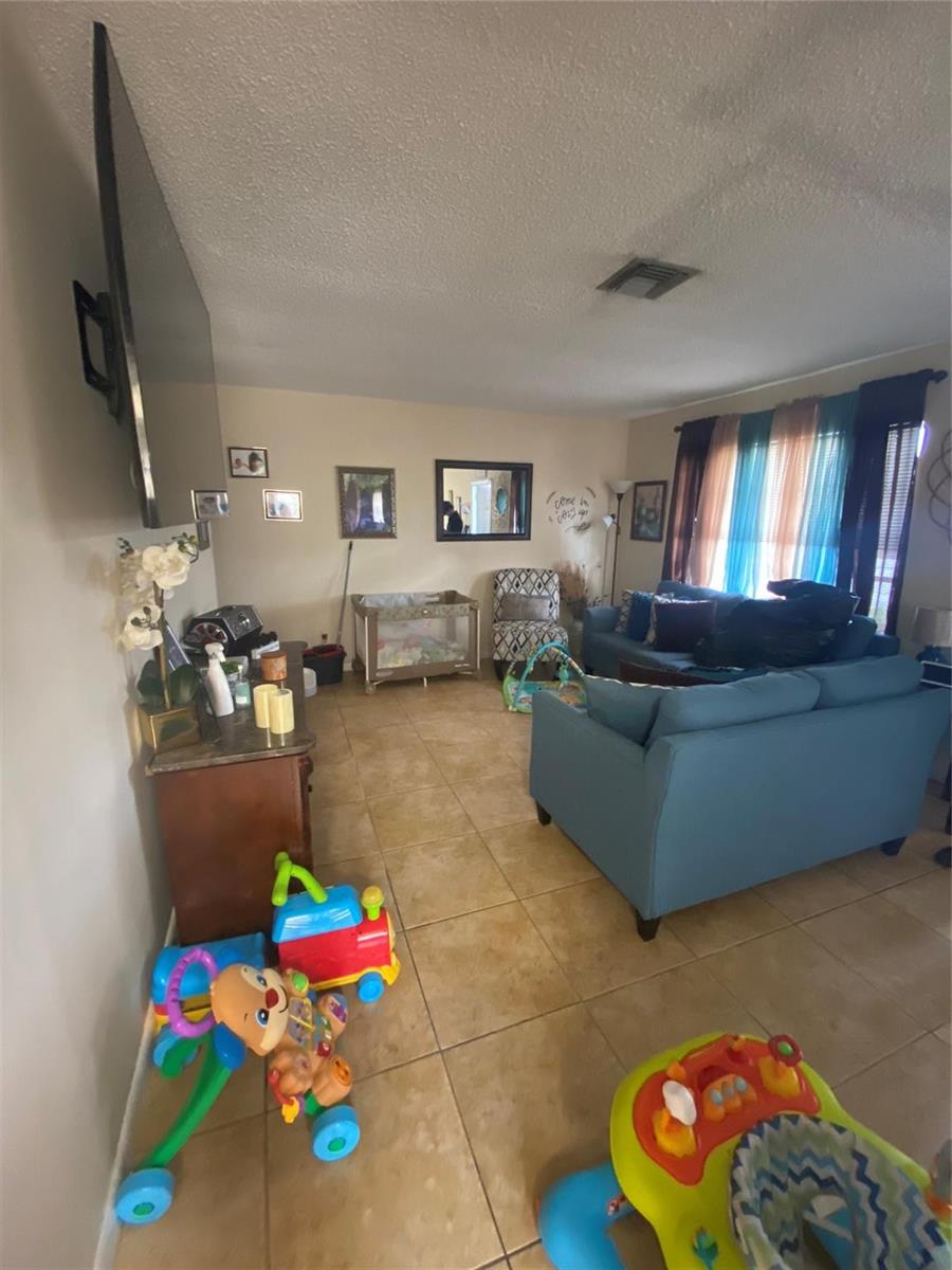   / 0 2760 sq. ft. $ 2026-06-21 0 foto