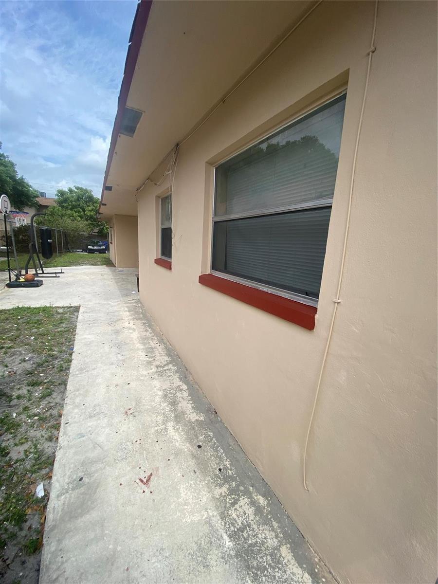   / 0 2760 sq. ft. $ 2026-06-21 0 foto