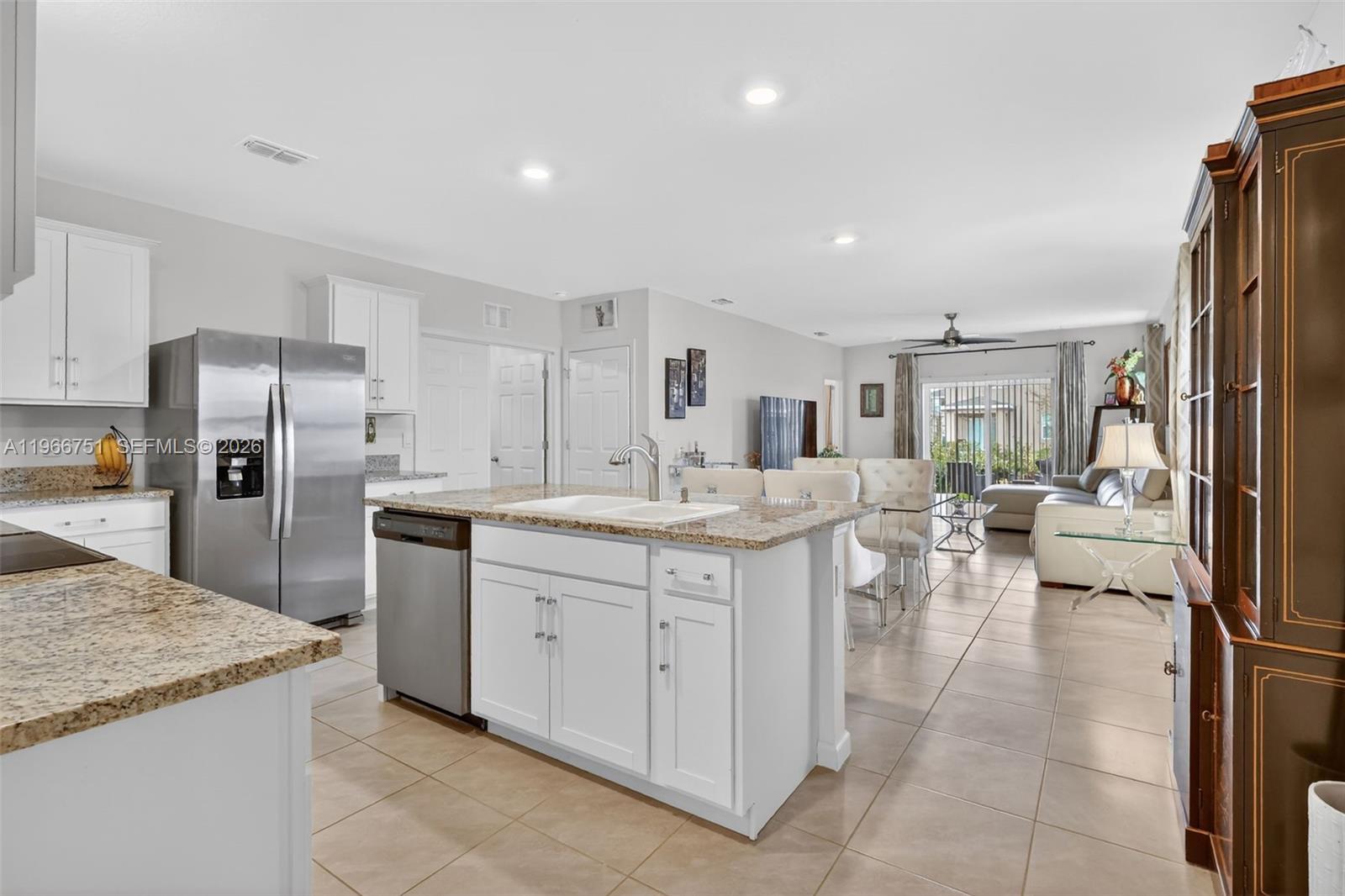 12301 3 / 2 1614 sq. ft. $ 2026-04-01 0 Photo