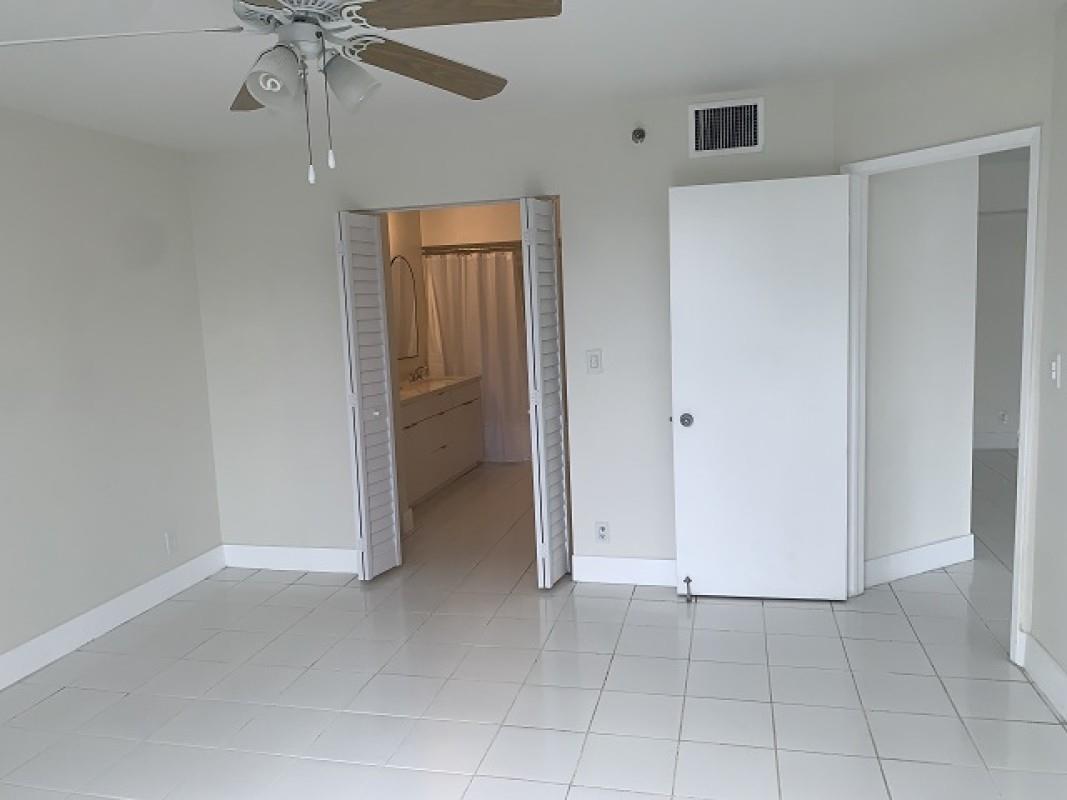 Photo of 3600 Mystic Pointe #314, Aventura, Florida, 33180 - Photo 20