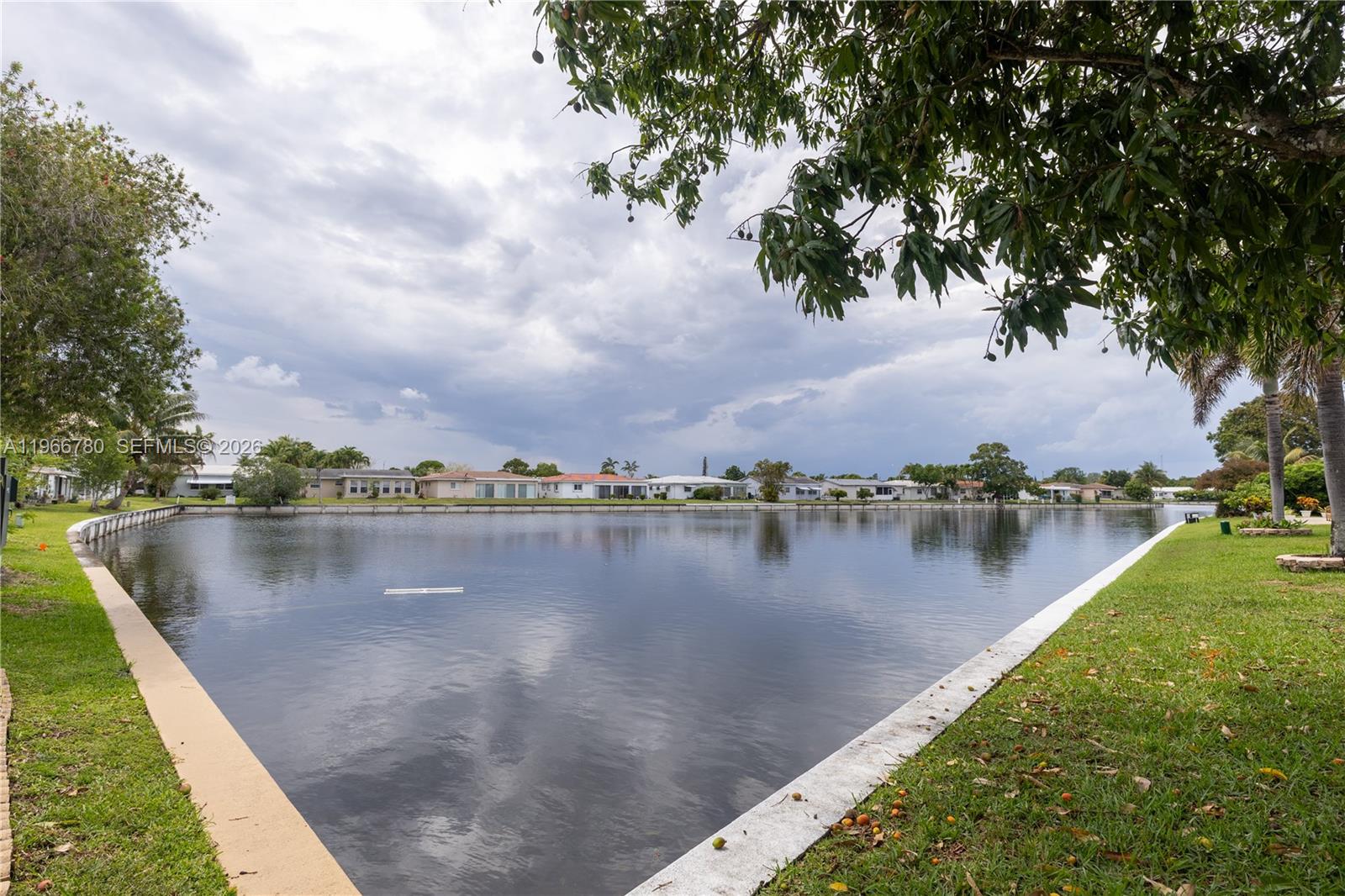 5715 2 / 1 1082 sq. ft. $ 2026-06-15 0 foto