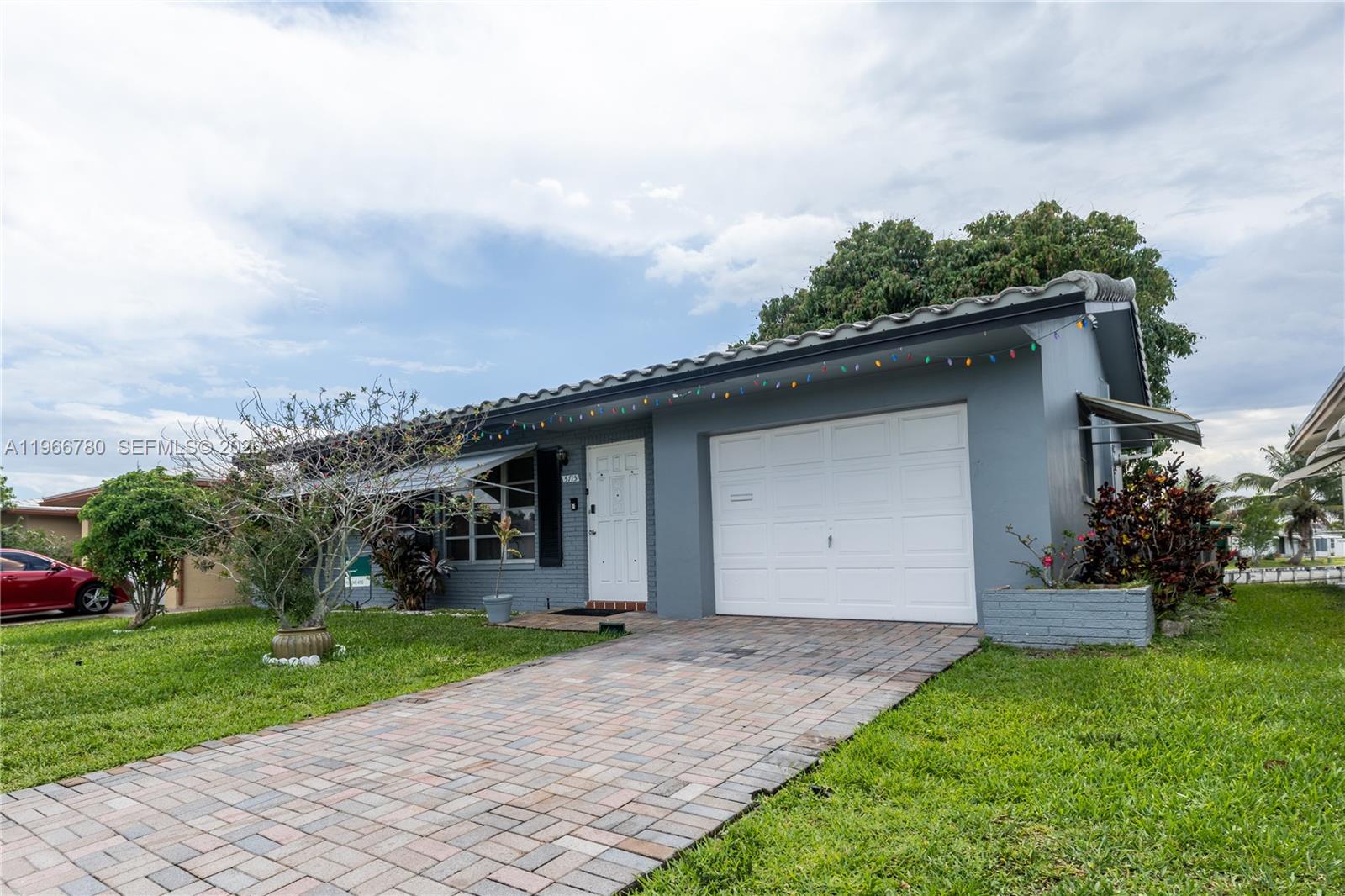 5715 2 / 1 1082 sq. ft. $ 2026-06-15 0 foto