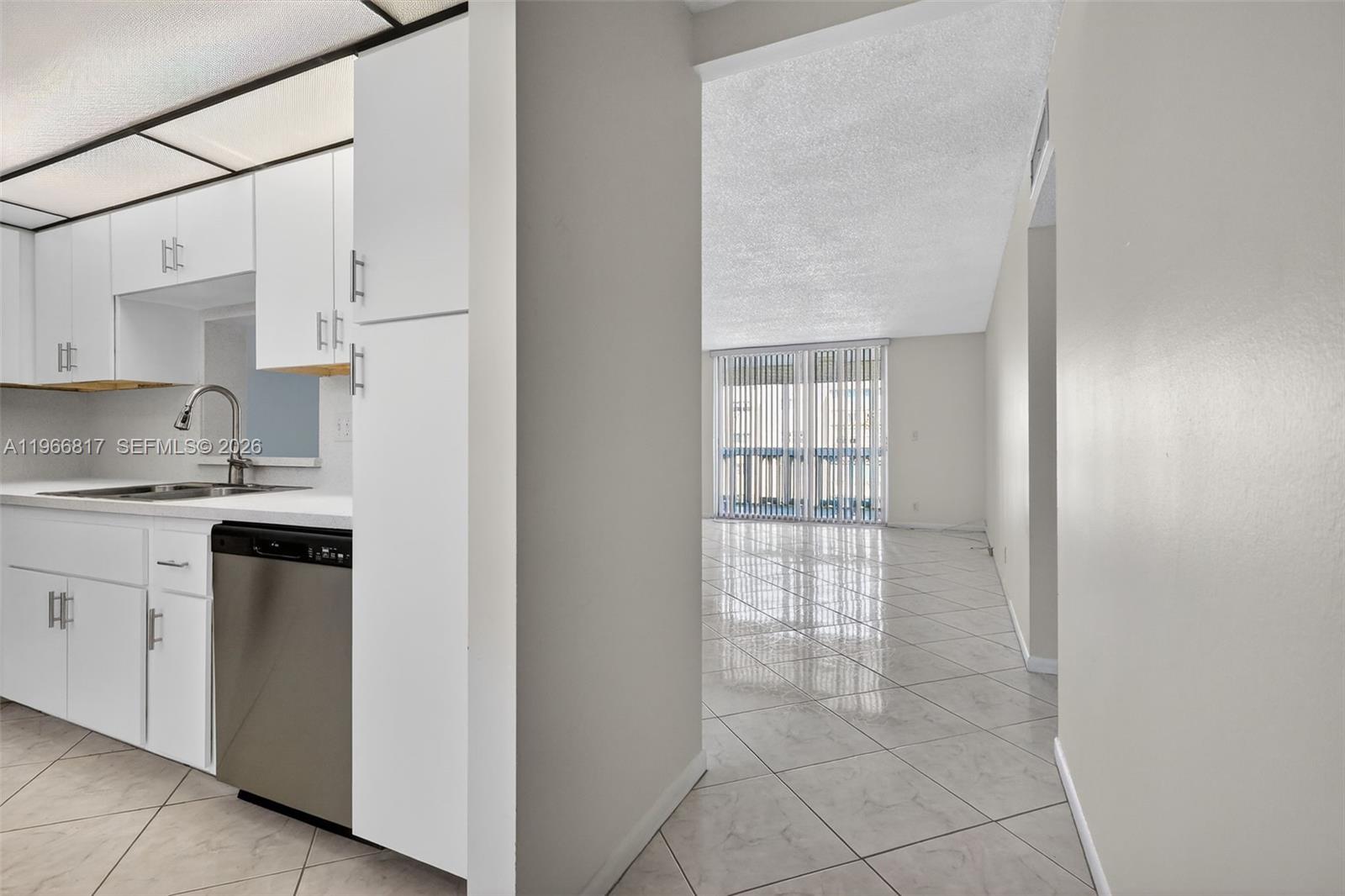 Photo of 421 14th Ave  #608, Hallandale Beach, Florida, 33009 - 