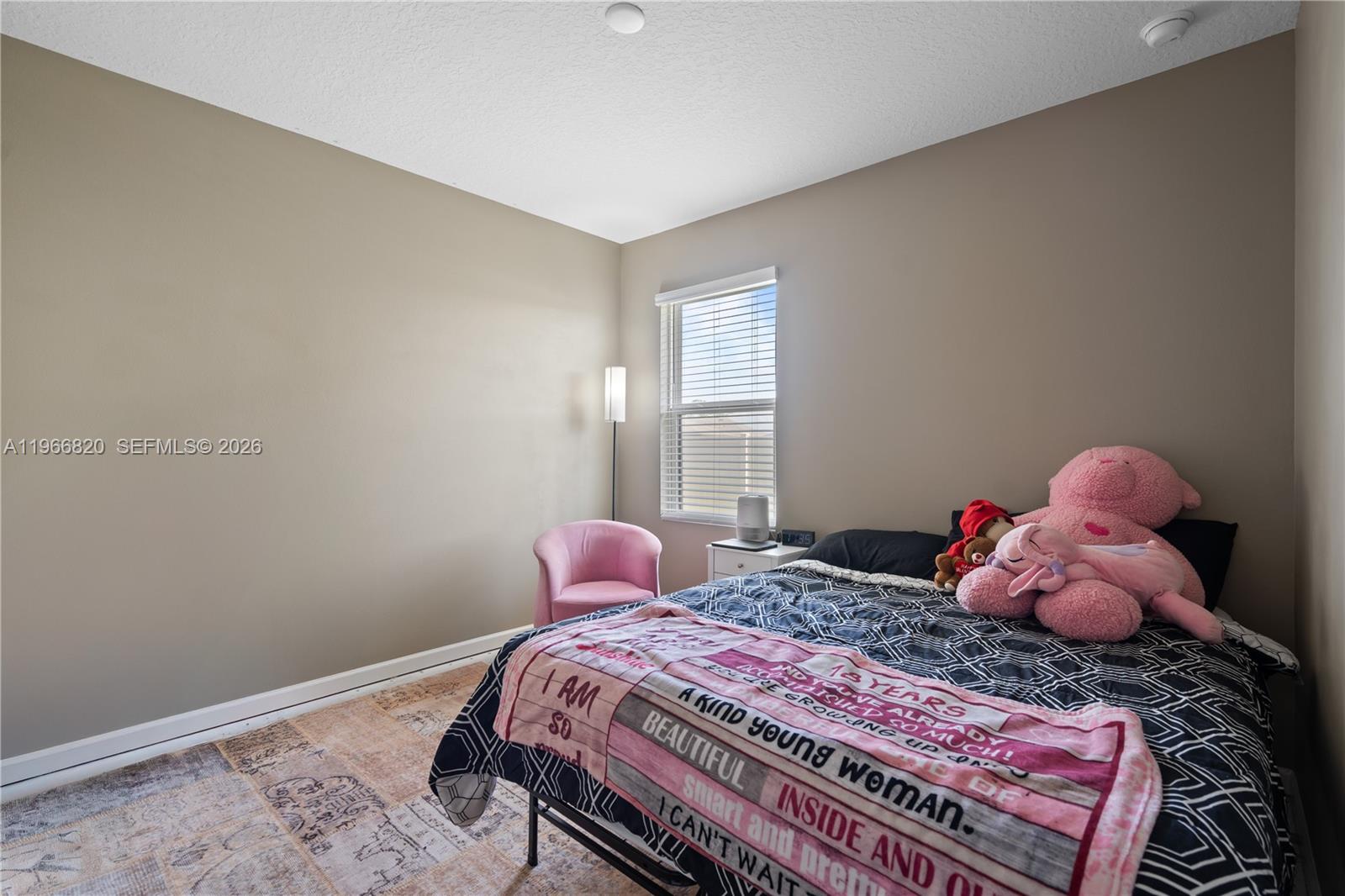 7162 4 / 2  sq. ft. $ 2026-04-14 0 Photo