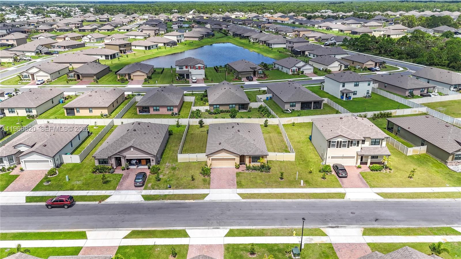 7162 4 / 2  sq. ft. $ 2026-04-14 0 Photo