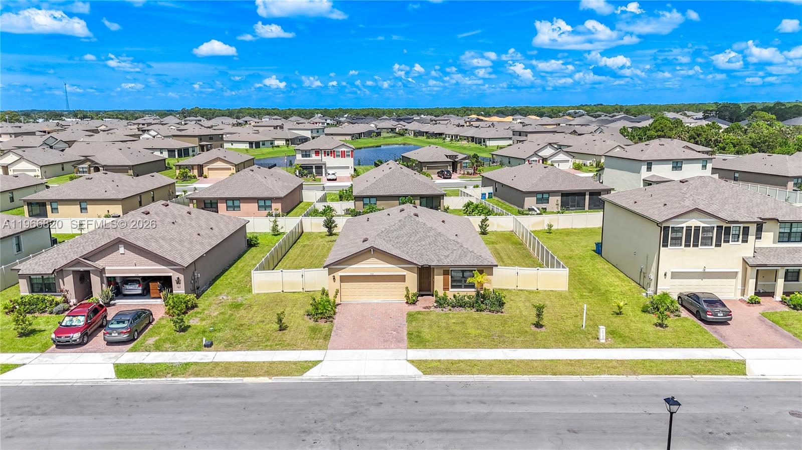 7162 4 / 2  sq. ft. $ 2026-04-14 0 Photo